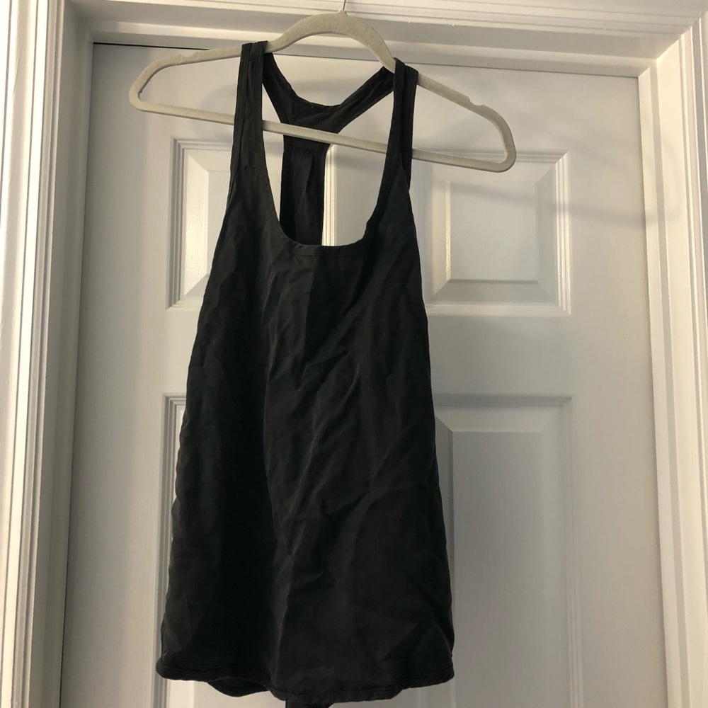 Lululemon black tank